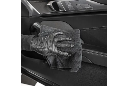 Black MA Pro Detailing Microfibre Cloth 40x40cm 370gsm with seamless construction and laser-cut edge
