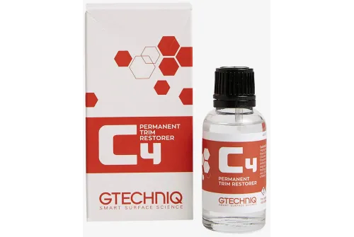 GTECHNIQ C4 Permanent Plastic Trim Coating 15ml bottle with application pad