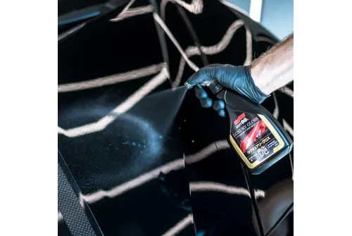Soft99 Quick Detailer Luxury Gloss 500ml sprayflaska med högblank vattenavvisande finish och mangodoft