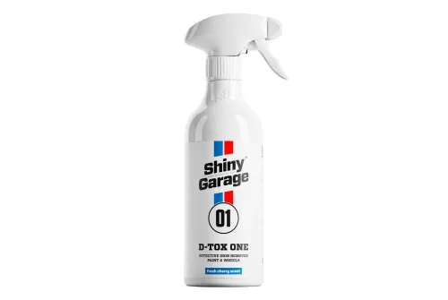Detailing Starter Kit by Shiny Garage featuring six 500ml car care products in a limited-edition gift box