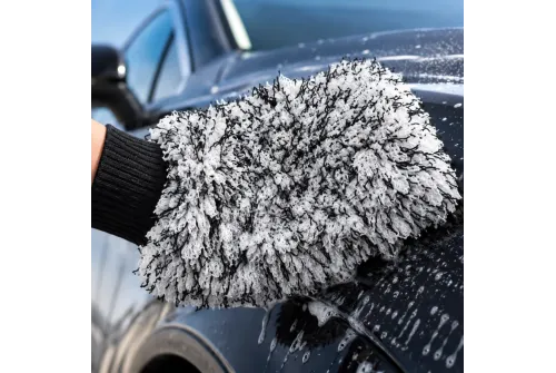 Soft BenBow microfibre wash mitt with elasticated cuff for gentle car washing and detailing