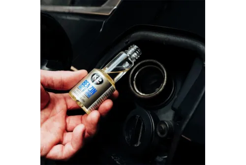 K2 Bränsletillsats Bensin 50ml flaska för rengöring av bränslesystem och motoreffekt