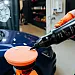 Vit flaska ADBL One Cut Pro Cut & Polish polerpasta 1 liter för lackrenovering och hologramborttagning