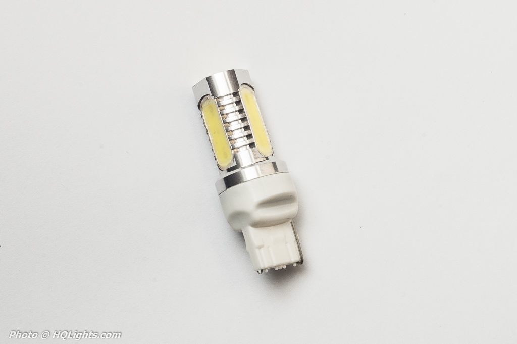 LED bulb T20 W21W with 4 CREE LED diodes and metal base for Subaru and Japanese car models