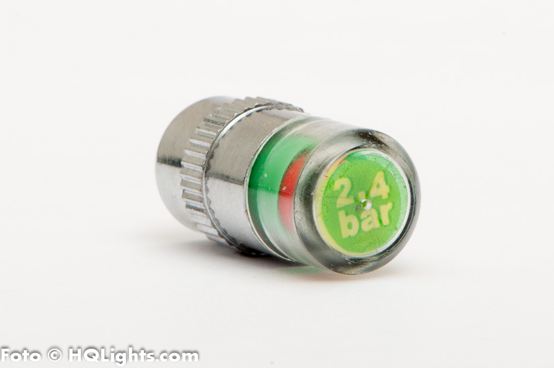 Air vent cap, universal kit (4pcs), chrome, with tire pressure warning, for 2.4 bar (36PSI)