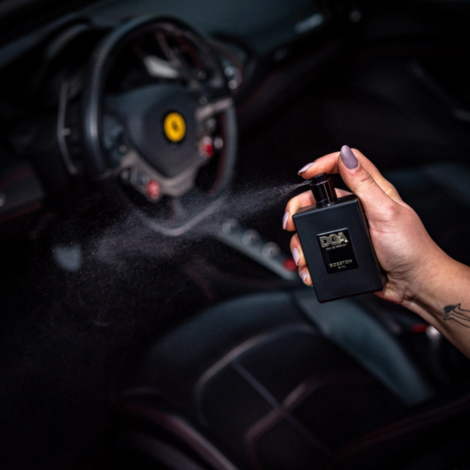 DOA Bosston exclusive men's car air freshener 50ml bottle with fruity and spicy fragrance profile