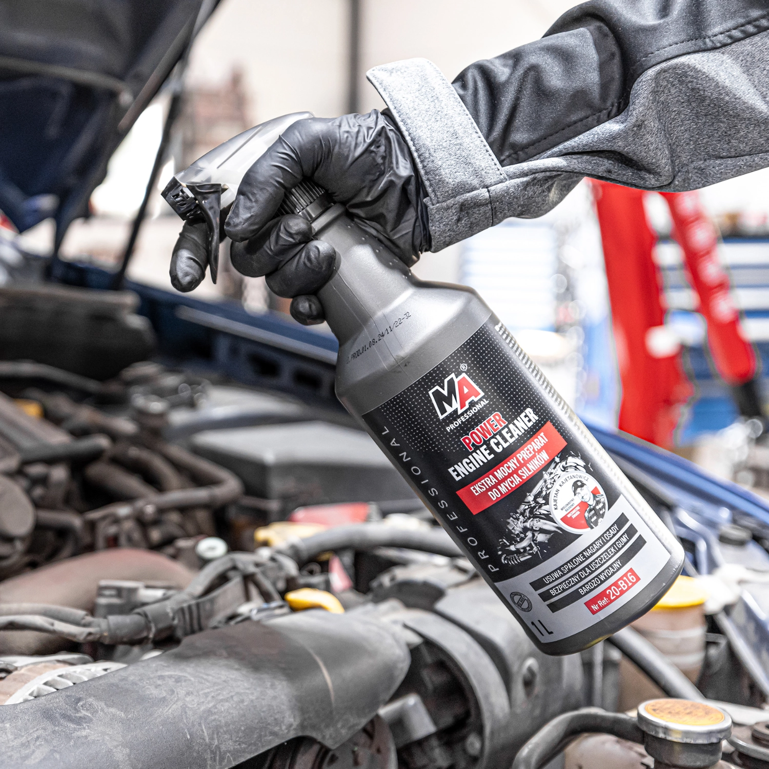Amtra Engine Cleaner 1L powerful degreaser for engine bay and engine block cleaning