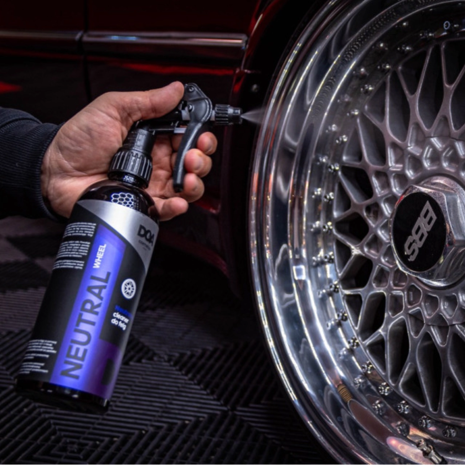 DOA pH-Neutral Wheel Cleaner 500ml bottle for gentle cleaning of painted and polished wheels