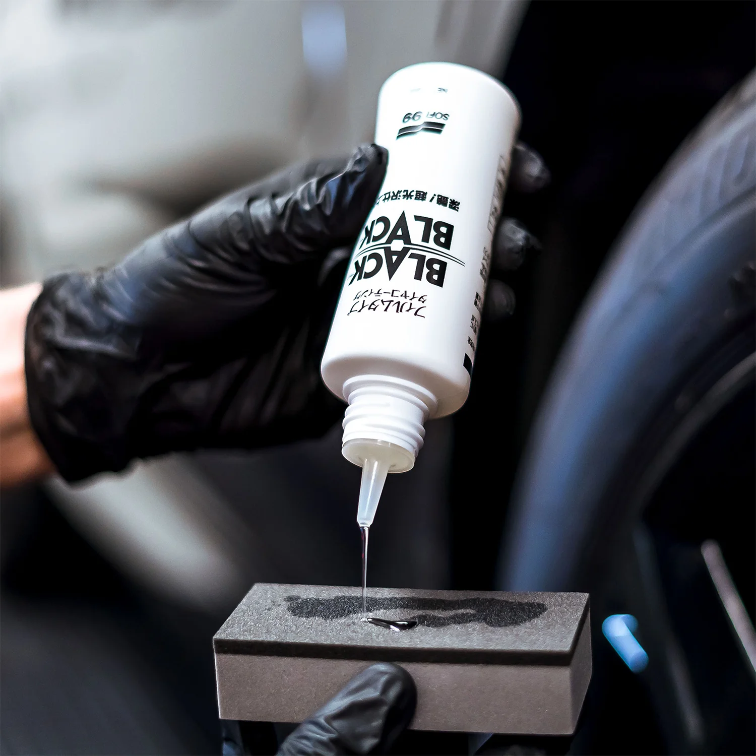 Soft99 Black Black – powłoka do opon, efekt odżywienia 110ml
