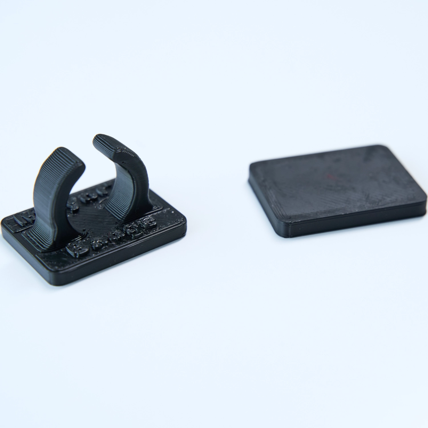 Magnetic cable holder for polishers with 4 strong magnets, 3D-printed, from 2G