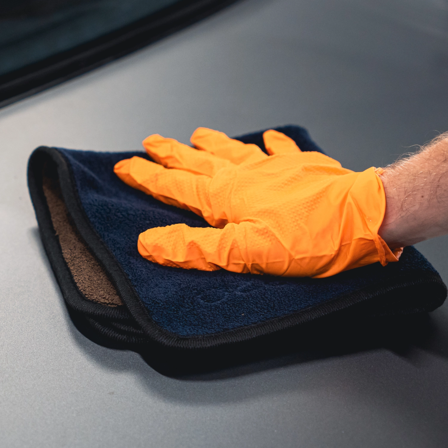 Microfibre towel Toby Perfect Finish 40x40cm 600 g/m² by Fresso for polishing and wax application