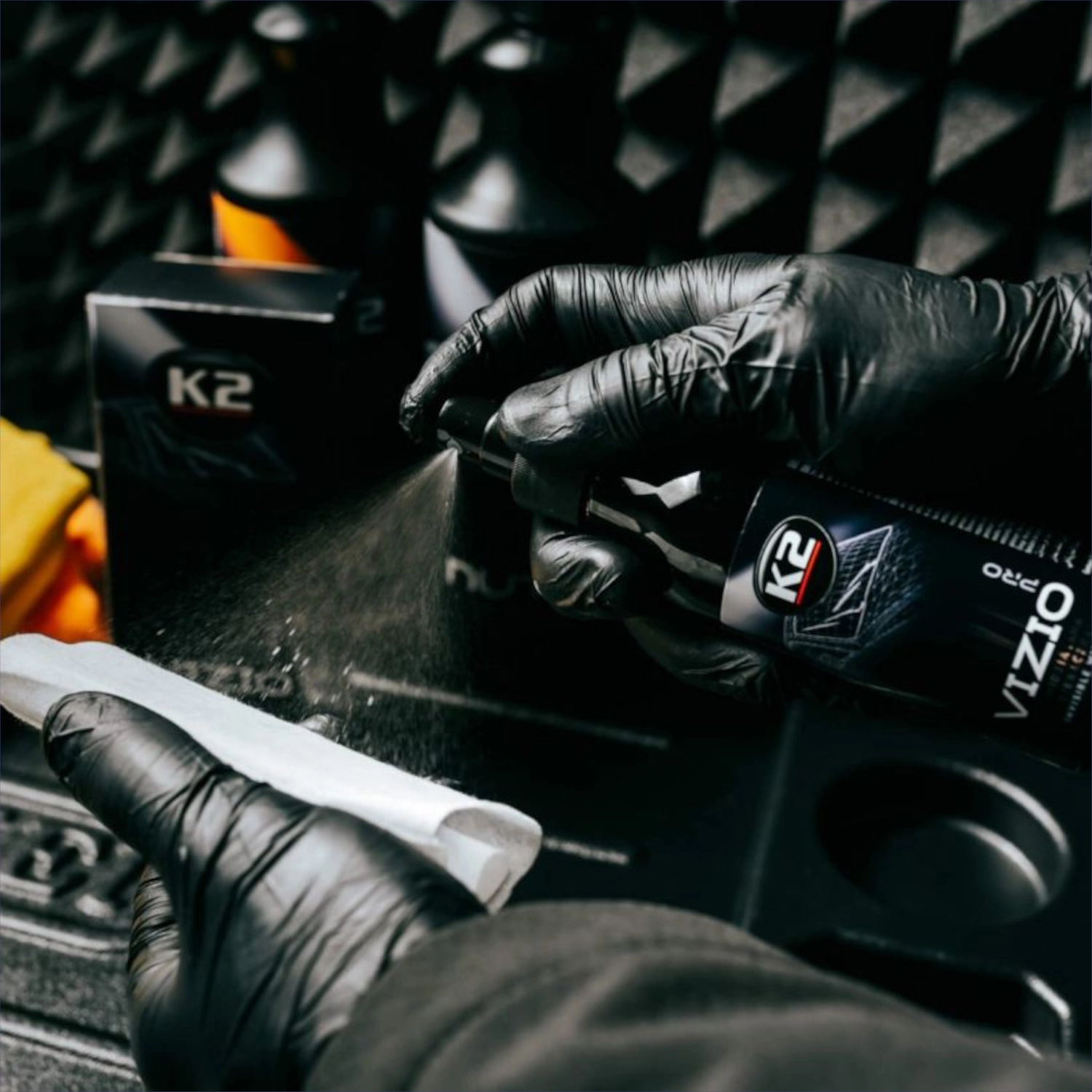 K2 Vizio Pro invisible windscreen coating 150ml bottle, hydrophobic and frost-protective treatment for car windscreens